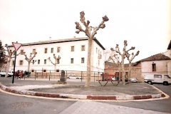 Plaza José Amichis, al fondo del Juzgado, 1998. @Archivo de Salva G.