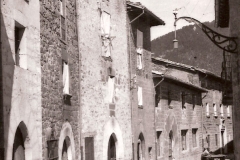 Calle Arriba, 1943. @Archivo de Salva G.