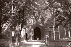 Iglesia San Miguel Atrio, 1937. @Archivo de Salva G.